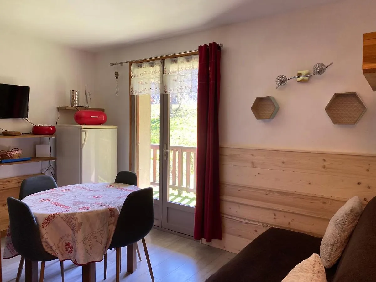 Appartement Lumineux Et Cosy En Rez De Jardin location